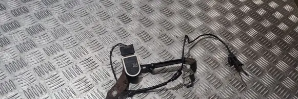 Headlight/headlamp level sensor
