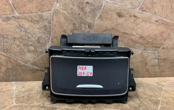 Mercedes-Benz GLA W156 X156 Car ashtray A1766809700