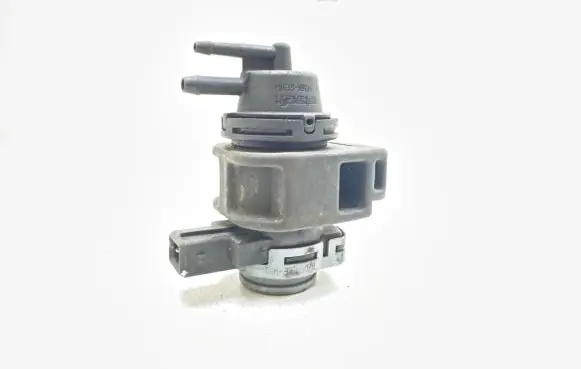 Nissan Navara D40 Turbo solenoid valve 8200575400