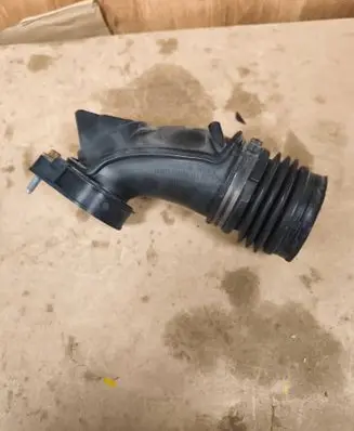 Mercedes-Benz GLS X166 Air intake duct part A2760940597