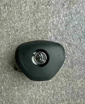 Skoda Superb B6 (3T) Steering wheel airbag 3T0880201G
