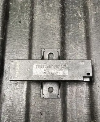 Audi A4 S4 B9 Keyless (KESSY) go control unit/module 4M0907247 33542501