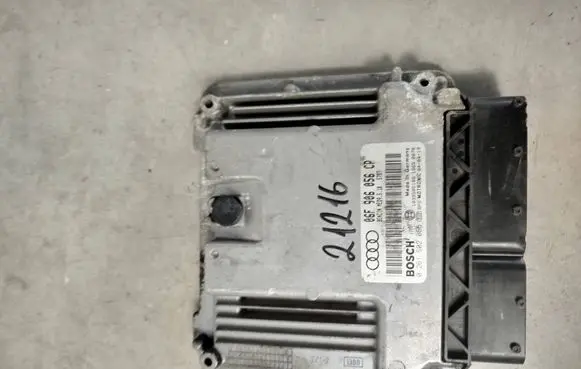 Audi A3 S3 8P Engine control unit/module 06f906056cp 0261s02065