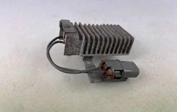 Subaru Impreza IV Day light relay 