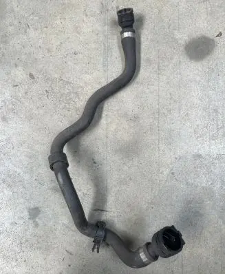 BMW 4 F36 Gran coupe Engine coolant pipe/hose