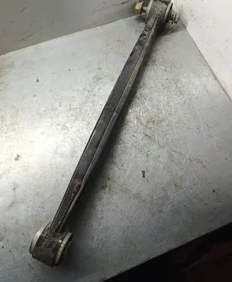 Dodge RAM Rear control arm 68264947AA