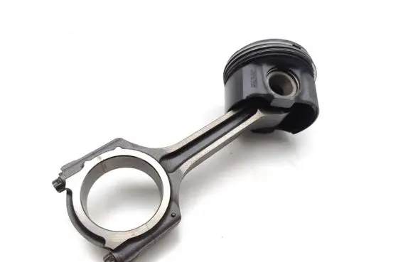 Ford Transit Piston with connecting rod YMF6