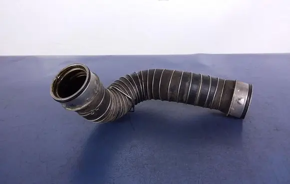 Mercedes-Benz CLK A209 C209 Air intake hose/pipe A2095280182