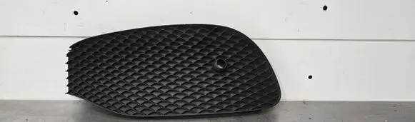 Mercedes-Benz E W213 Front bumper lower grill A2138851500