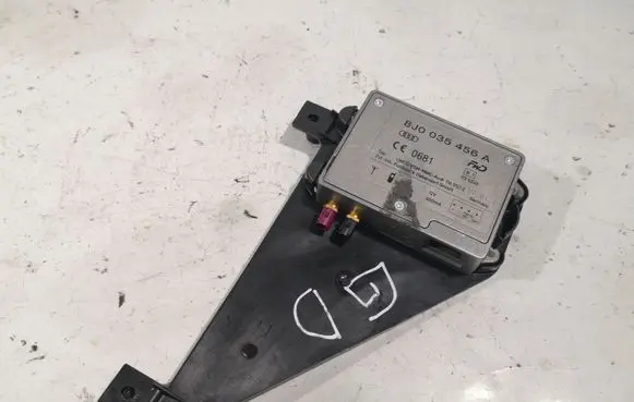 Antenna control unit