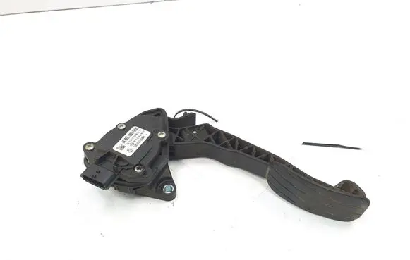 Renault Master III Accelerator throttle pedal 1801016262
