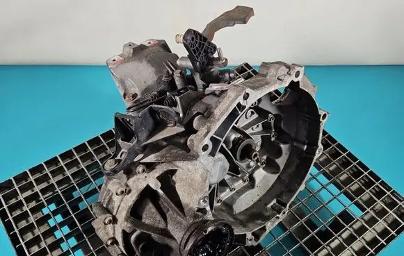 Volkswagen Golf Plus Manual 5 speed gearbox LHY IMPRK1596179