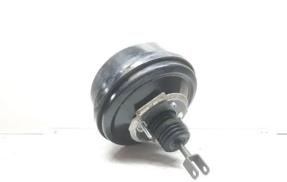 BMW X3 F25 Brake booster 6854348