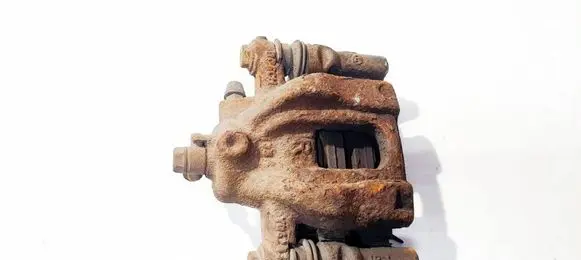 Honda CR-V Rear brake caliper