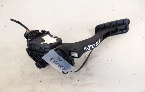 Hyundai i30 Accelerator throttle pedal 32700xxxxx 32700-xxxxx