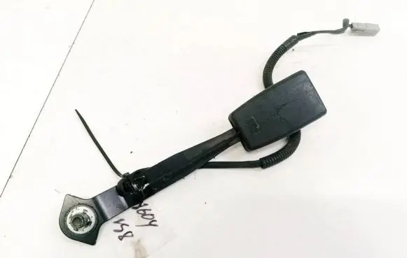 Mazda 3 II Front seatbelt buckle