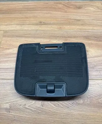 Volkswagen Golf Plus Panel trim 5M0819153