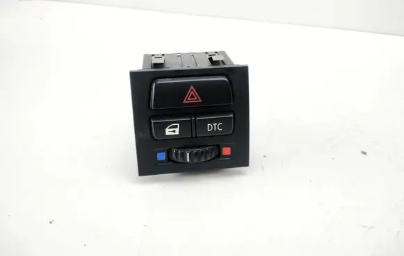 BMW 3 E90 E91 Hazard light switch 6945652 61316945652