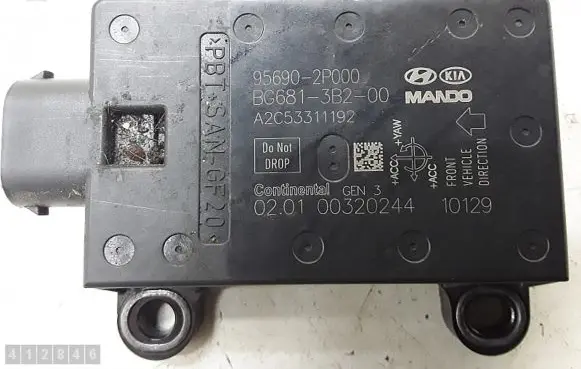 Hyundai ix35 ESP (stability system) control unit 95690-2P000