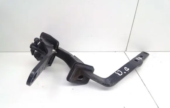 Volvo V70 Tailgate/trunk/boot hinge 8643158