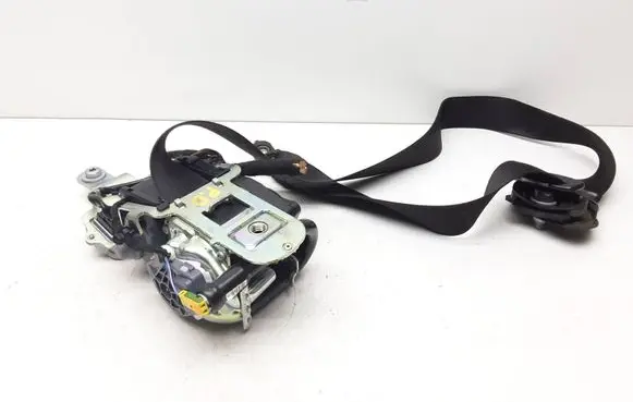 Mercedes-Benz E W212 Front seatbelt 610035800D 21109277