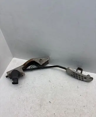 Nissan X-Trail T30 Accelerator throttle pedal 18919AM810 4H02