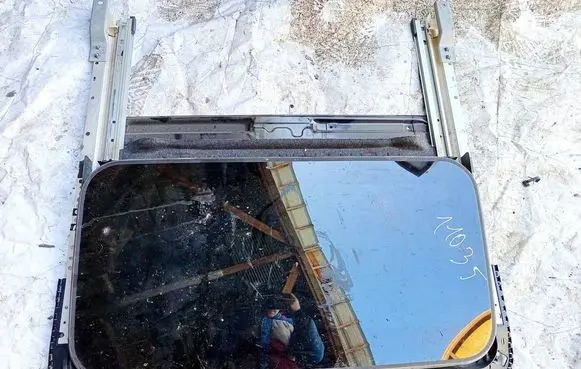 Mazda CX-7 Sunroof set 