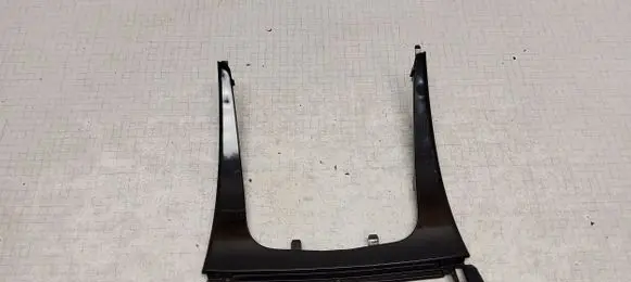 Opel Insignia A Gear shifter surround trim plastic 13245741