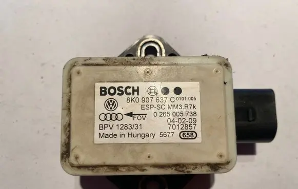 Audi A4 S4 B8 8K ESP acceleration yaw rate sensor 0265005738 8K0907637