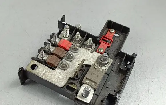 Jeep Compass Positive wiring loom 68410080AC