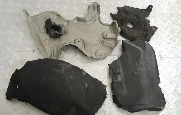 BMW 5 G30 G31 Engine cover (trim) Osona16