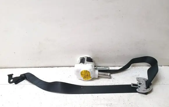 Lexus RX 450H Front seatbelt 7X1760P