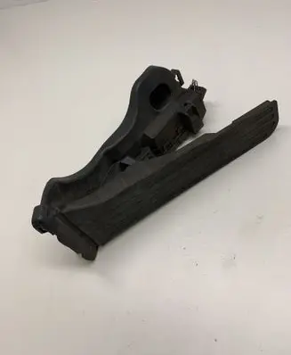Volkswagen Golf V Accelerator throttle pedal 1K1721503P
