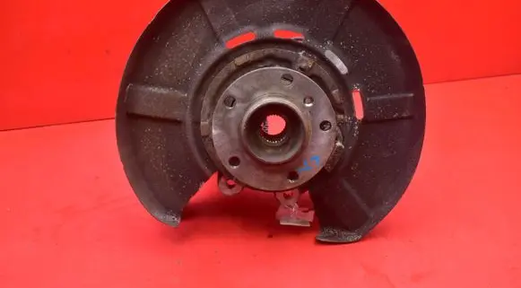 BMW 5 E60 E61 Front wheel hub spindle knuckle 6780065