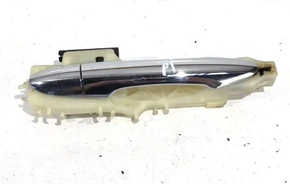 Rear door exterior handle