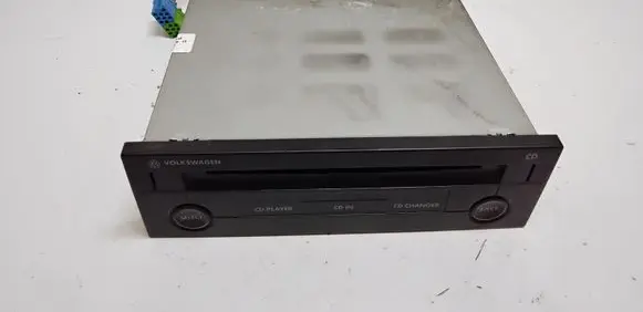 Volkswagen PASSAT B5.5 CD/DVD changer 