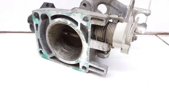 Ford Escort Throttle body valve 928F9U538DA 92AB9677CE