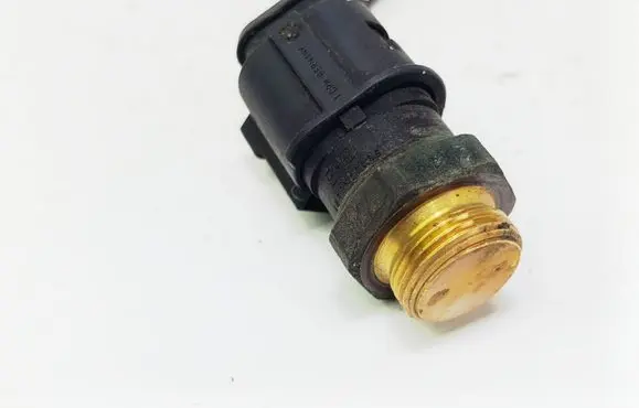 Skoda Octavia Mk1 (1U) Coolant temperature sensor 1J0959481A