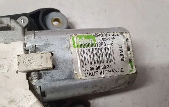 Renault Laguna II Rear window wiper motor 54904312 8200001893