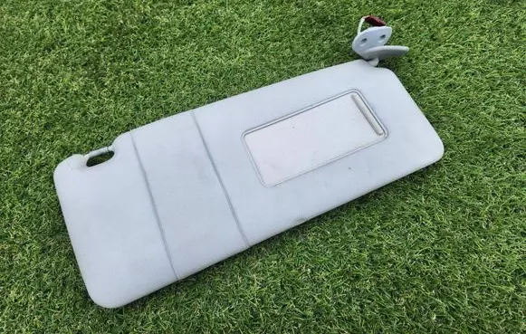 BMW 5 E39 Sun visor Bmw e39 525 sun visor