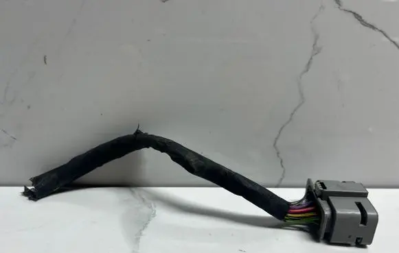 Mercedes-Benz A W176 Headlight/headlamp wiring loom/harness A0525455626