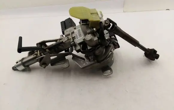Renault Megane III Power steering pump 488107802R