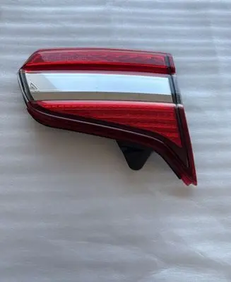Subaru Ascent Tailgate rear/tail lights 84251XC01A 84912XC03A