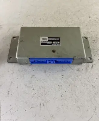 Nissan Terrano Gearbox control unit/module 310363F800 A64000X14
