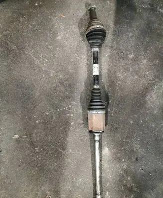 Front driveshaft