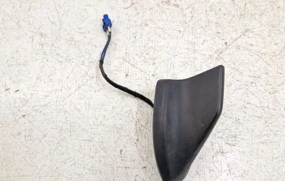 Ford Explorer VI Aerial GPS antenna JX7T19K351 JX7T19K351CA 81144B