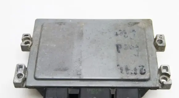 Ford Fiesta Engine control unit/module 8V2112A650SF