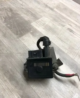 BMW 5 E60 E61 Glow plug pre-heat relay 1000679029 779800002