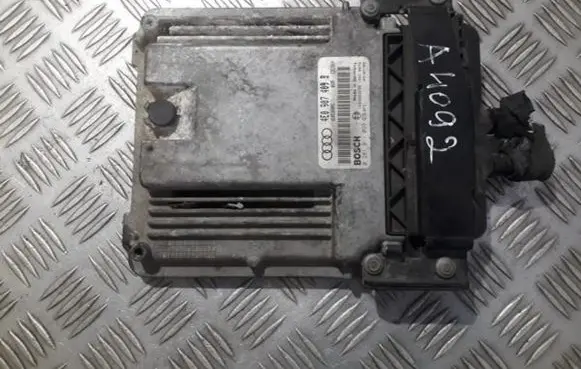 Audi A8 S8 D3 4E Engine control unit/module 4e0907409b 4e0910409c