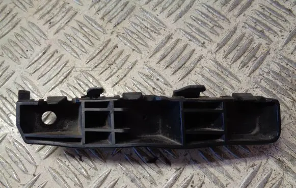 KIA Venga Front bumper mounting bracket 865151P000